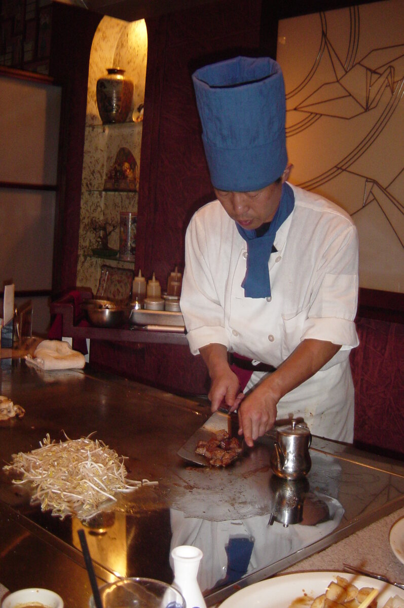 Hibachi Chef Flame Show